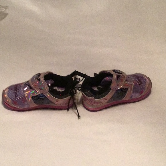 Disney Vampirina Light up athletic Toddler Girl Shoes - Picture 8 of 9